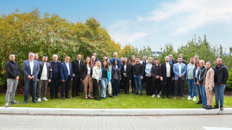 Aviagen Kft and Carmistin Share Practical Broiler Insights in Romania