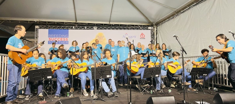 Children play music at FACTA 2025