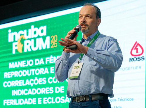 Speaker at IncubaForum