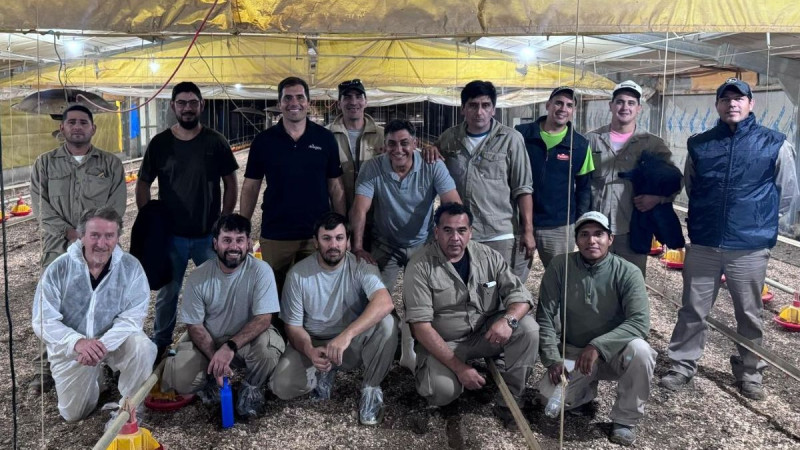 Aviagen Argentina aporta experiencia en Ross 308 AP a la compañía avícola más austral del Mundo