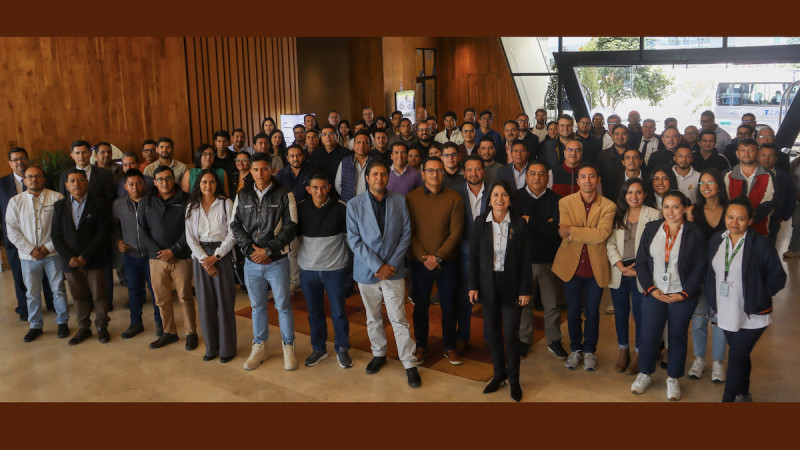 Aviagen lleva “Conocimiento Sin Fronteras” a Ecuador 